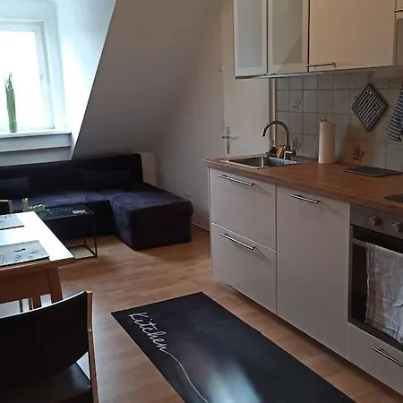 Апартаменти Retrowohnung Im Herzen Von Грац