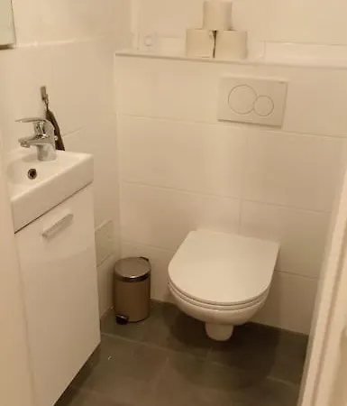 Retrowohnung Im Herzen Von Грац