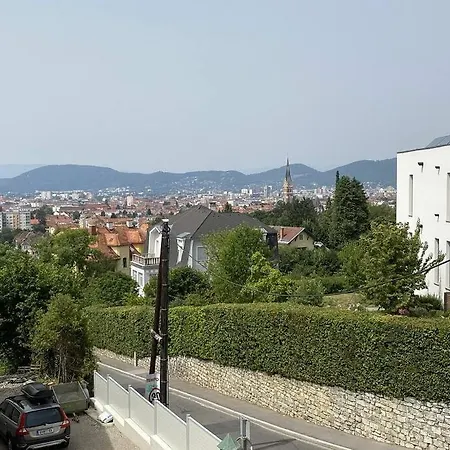 Apartment Retrowohnung Im Herzen Von